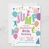 Trampolin Geburtstagsparty. Girls bunter Sprung Einladung (Vorderseite)