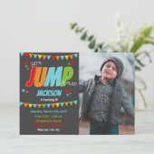 Trampolin Party Thema für Kinder Einladung (Stehend Vorderseite)