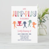 Trampoline Jump and Play Birthday Party Einladung (Stehend Vorderseite)