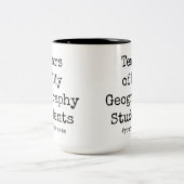 Tränen meiner Schüler witziger Geografie-Lehrer Zweifarbige Tasse (Mittel)