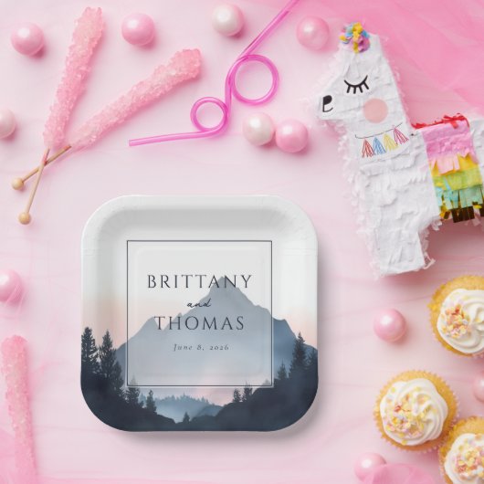 Tranquil Blue Mountain Landscape Pappteller (Party)