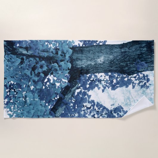 Tranquil Ginkgo Dream 4 #art #tree Strandtuch (Vorderseite)