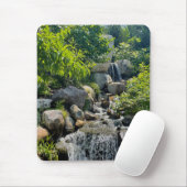 Tranquil Green Falls Serene Nature Elegance Mousepad (Mit Mouse)