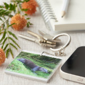 Tranquil Otter Riverside Scene Nature Inspired Schlüsselanhänger (Vorderseite rechts)