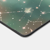 Tranquil Sage Green Blush Celestial Moon Schreibtischunterlage (Ecke)