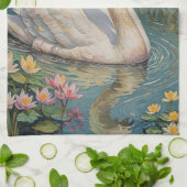 Tranquil Swan Serenade Geschirrtuch (Gefaltet)