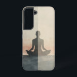 Tranquise Focus Meditation Phone Case Samsung Galaxy Hülle<br><div class="desc">Unter dem Sonnenaufgang meditiert eine sitzende Figur,  die eine geerdete Präsenz und die ruhige Fokusstärke verkörpert.</div>