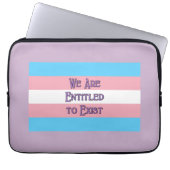 Trans-Flagge mit Laptop-Sieb Laptopschutzhülle (Vorderseite)