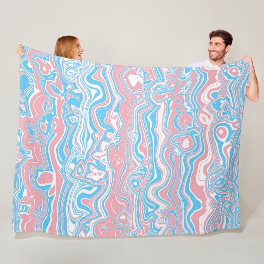 Trans Pride Flag Trippy Boho Groovy Wavy Streifen Fleecedecke (Beispiel)