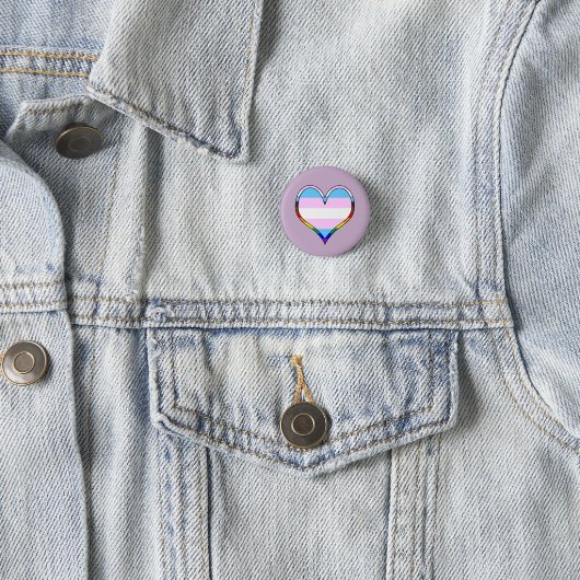 Trans Pride Heart Button (Beispiel)