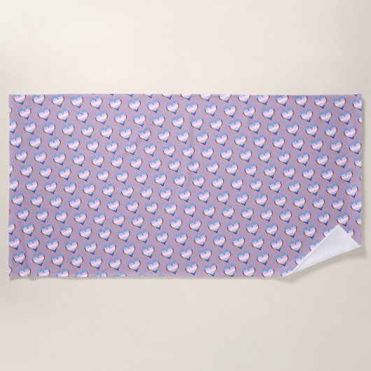 Trans Pride Herz Pattern Beach Handtuch (Vorderseite)