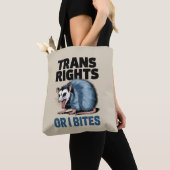 Trans Rights Oder ich möchte Gay Funny Lgbtq Pride Tasche (Von Nahem)
