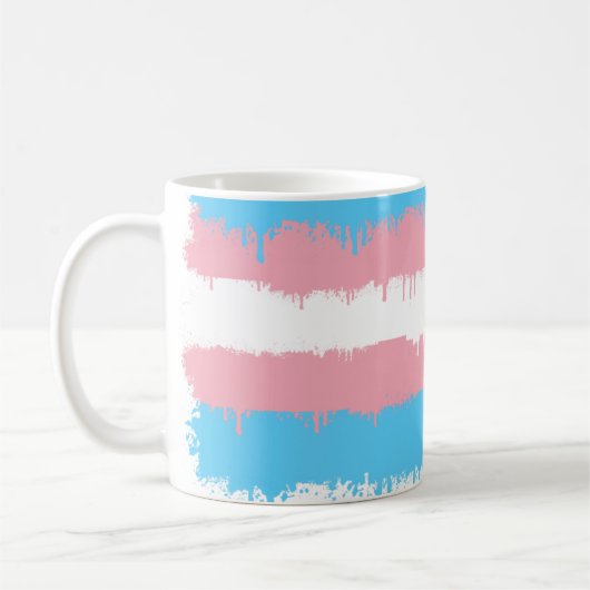 Trans-Stolz-Flagge mit Farbe Kaffeetasse (Links)