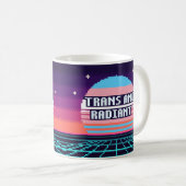 Trans und strahlender Pride-Pixel-Becher Kaffeetasse (VorderseiteRechts)