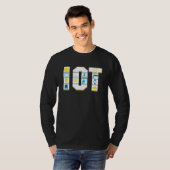 Transfer wissenschaftlicher Datenanalyse im Intern T-Shirt (Vorne ganz)