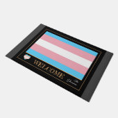 Transgender Flag & Pride Community House matt /LGB Fußmatte (Schrägansicht)