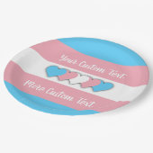 Transgender-Stolperflagge mit texx Pappteller (Schrägansicht)