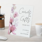 Transparente Blumenkarten und Geschenke für die Ro Sockelschild (In SItu)