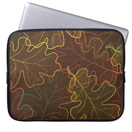 Transparente Eichen-Blätter, Herbstmuster. Laptopschutzhülle (Vorderseite)