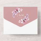 Transparente florale Monogramm Dusty Rose Hochzeit All In One Einladung (Rückseite)