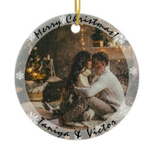 Transparente Rahmen mit Weihnachtsdekoration im Fo