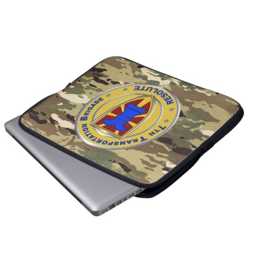 Transport Brigade Laptop Sleeve (Vorne Knopf)