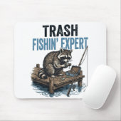 Trash Fishin' Expert Raccoon Mousepad (Mit Mouse)