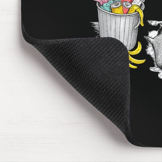 Trashed Panda Drunk Racoon Party Animal Meme Funny Mousepad (Ecke)