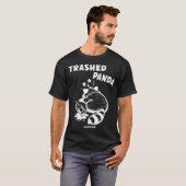 Trashed Panda Hangover Social Media Crazy Drunk Ra T-Shirt (Vorne ganz)