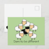 Trau dich anders zu sein schwarzes Schaf Postkarte (Vorne/Hinten)