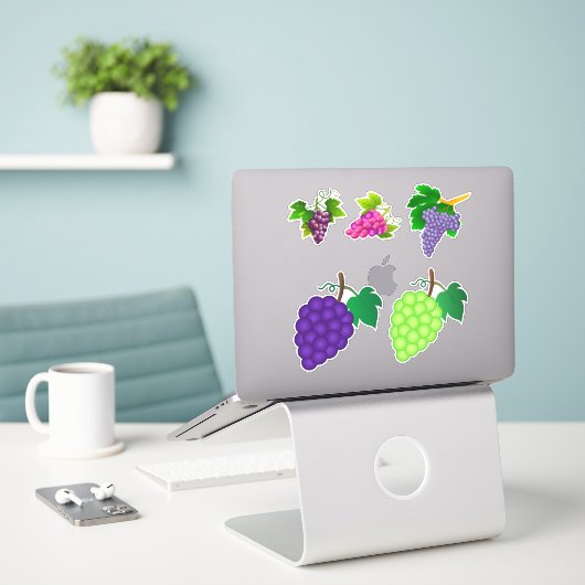 Trauben-Aufkleber Aufkleber (Laptop auf Schreibtisch)