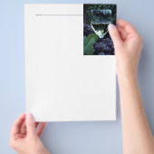 Trauben und Flyer (Hand)