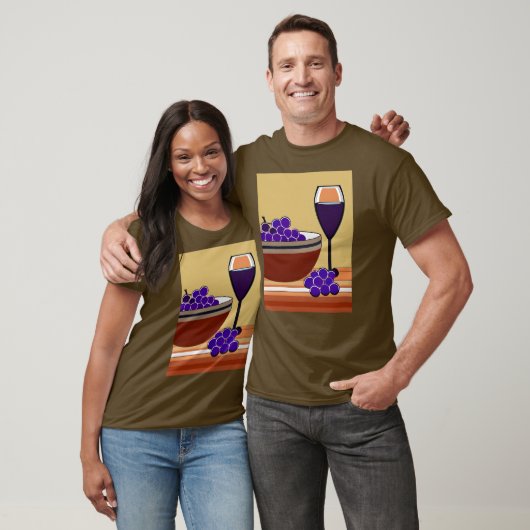 Trauben und Wineglass in Maroon und Tan T-Shirt (Unisex)