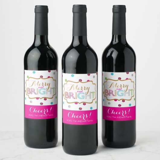 Traubenreste und helle Wine Labels Weinetikett (Flaschen)