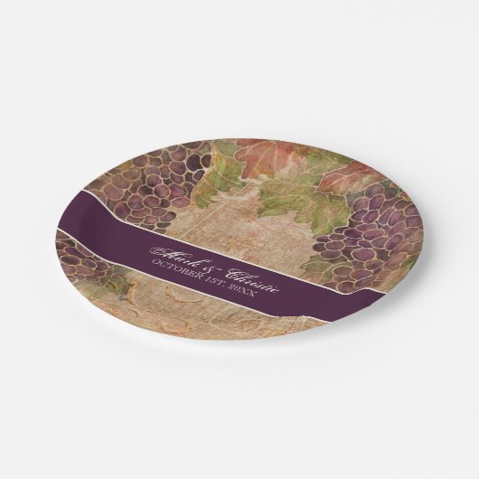 Traubentreppe Pappteller (Schrägansicht)