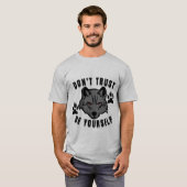 Traue Dich Selbst Wolf Design T-Shirt (Vorne ganz)