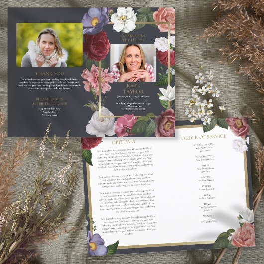 Trauerprogramm mit Blumenschmuck und Foto