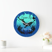 Traum Big Little One oder Child's Name Whale Ocean Große Wanduhr (Zuhause)