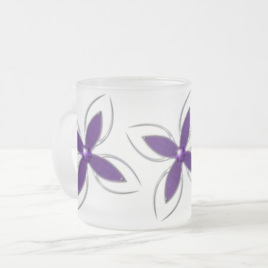 Traum in der Amethyst-Tasse Mattglastasse (Vorderseite Links)