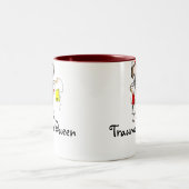 Trauma-Krankenschwester-"Trauma-Königin-" T - Zweifarbige Tasse (Mittel)