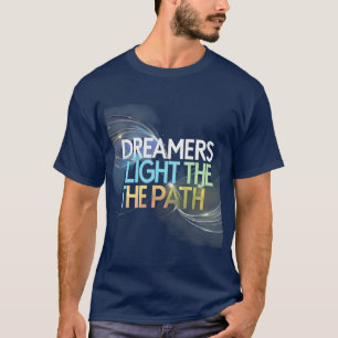 Träume entzünden den Weg: Ätherische Inspiration T-Shirt