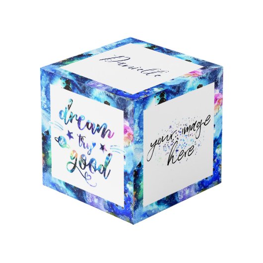 Träume. Versuch's. Macht gut. Würfel (Vorderseite Schrägansicht)