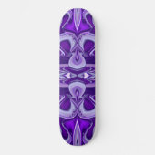 Träume von lila Blume Skateboard (Vorderseite)