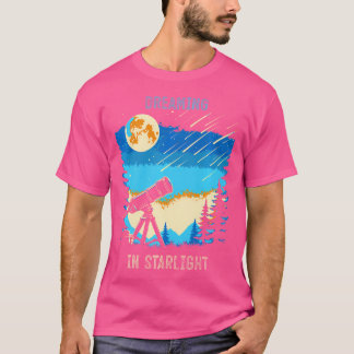 Träumen in Sternenhimmel und Sternenastronomie T-Shirt