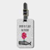 Träumen Sie, als ob Sie für immer leben Gepäckanhänger (Vorderseite vertikal)