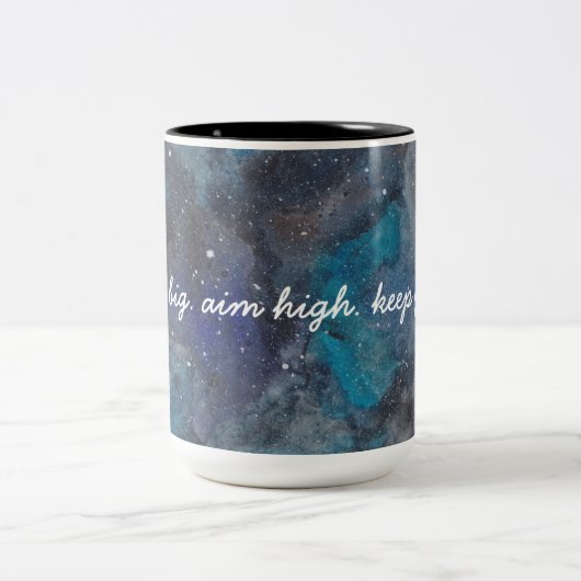 Träumen Sie eine große Inspirationsgalaxie in Blau Zweifarbige Tasse (Mittel)