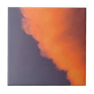 Träumende, magische Wolken in traumhaften, magisch Fliese