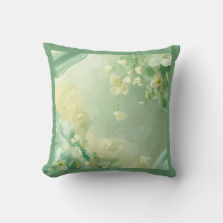 träumerisch weiches Salbei und Minzgrün Floral Kissen