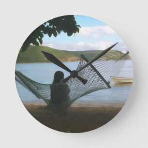 Träumerische Fidschi-Strandlandschaft Runde Wanduhr