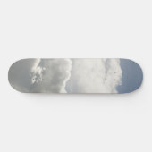 Träumerische karibische Wolken 10 Skateboard (Horizontal)